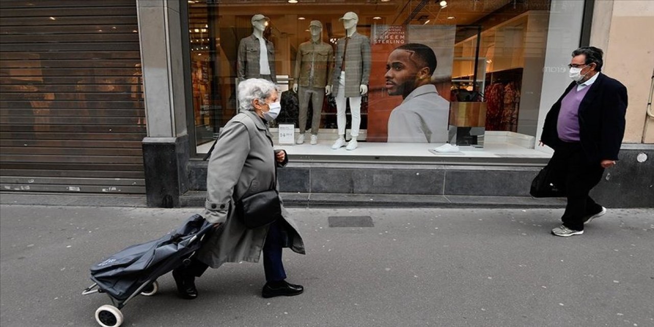 Fransa'da covid-19'a karşı yeni yasa tasarısı