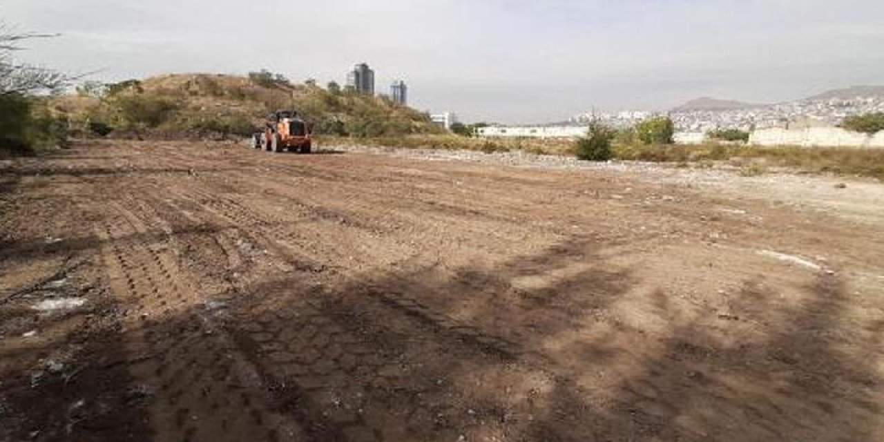 İzmir'de konteyner kentin inşaatına başlandı