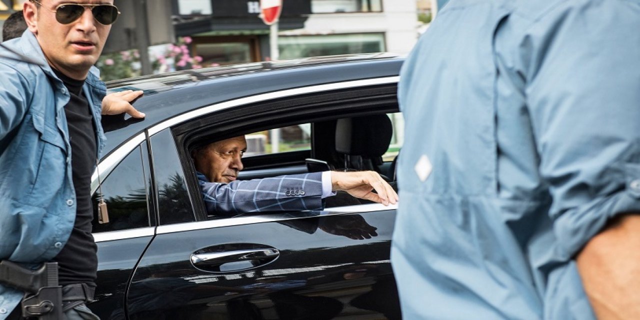 AKP'deki 'gri' seçmen kitlesi tercihini değiştiriyor: "Erdoğan çözüm değil sorun yaratan bir figüre dönüştü"