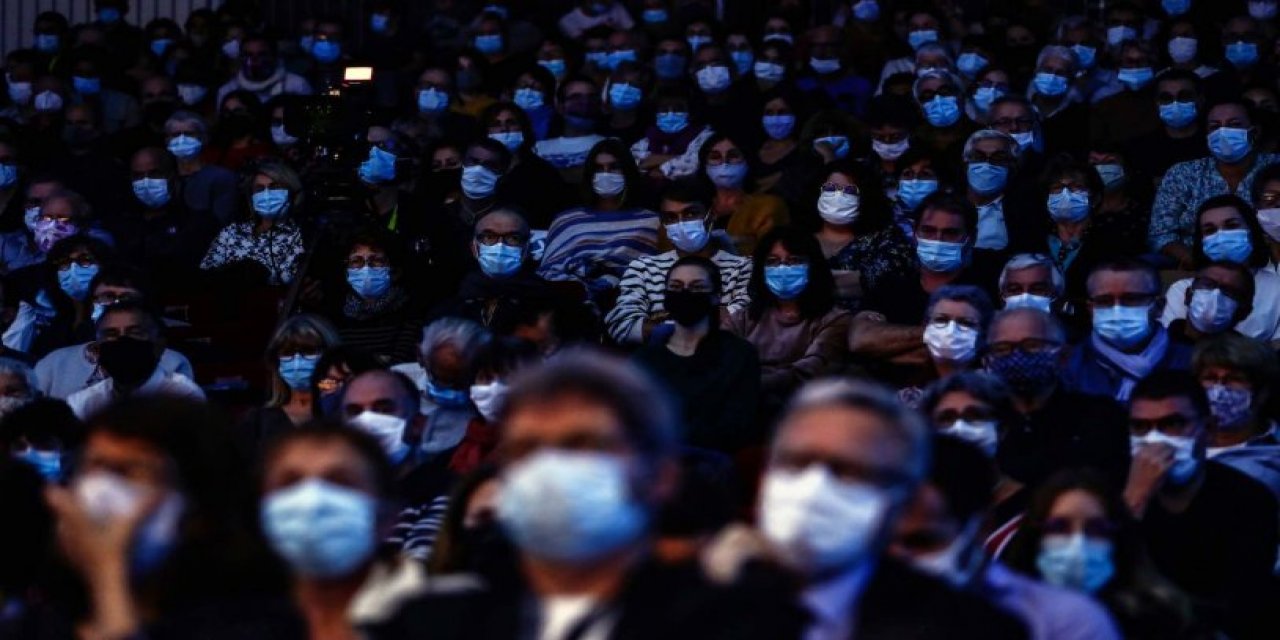 Omicron varyantının geceleri görülen 'gizemli' belirtisi ortaya çıktı