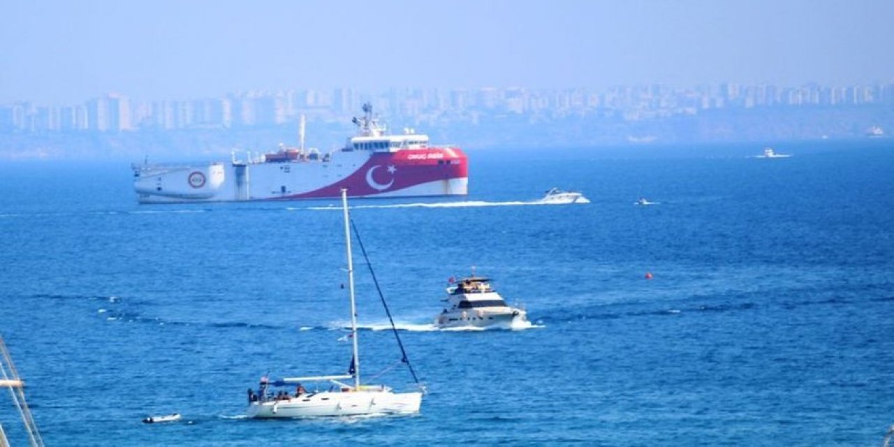 ORUÇ REİS ANTALYA AÇIKLARINA DEMİR ATTI GÖREV BEKLEYECEK