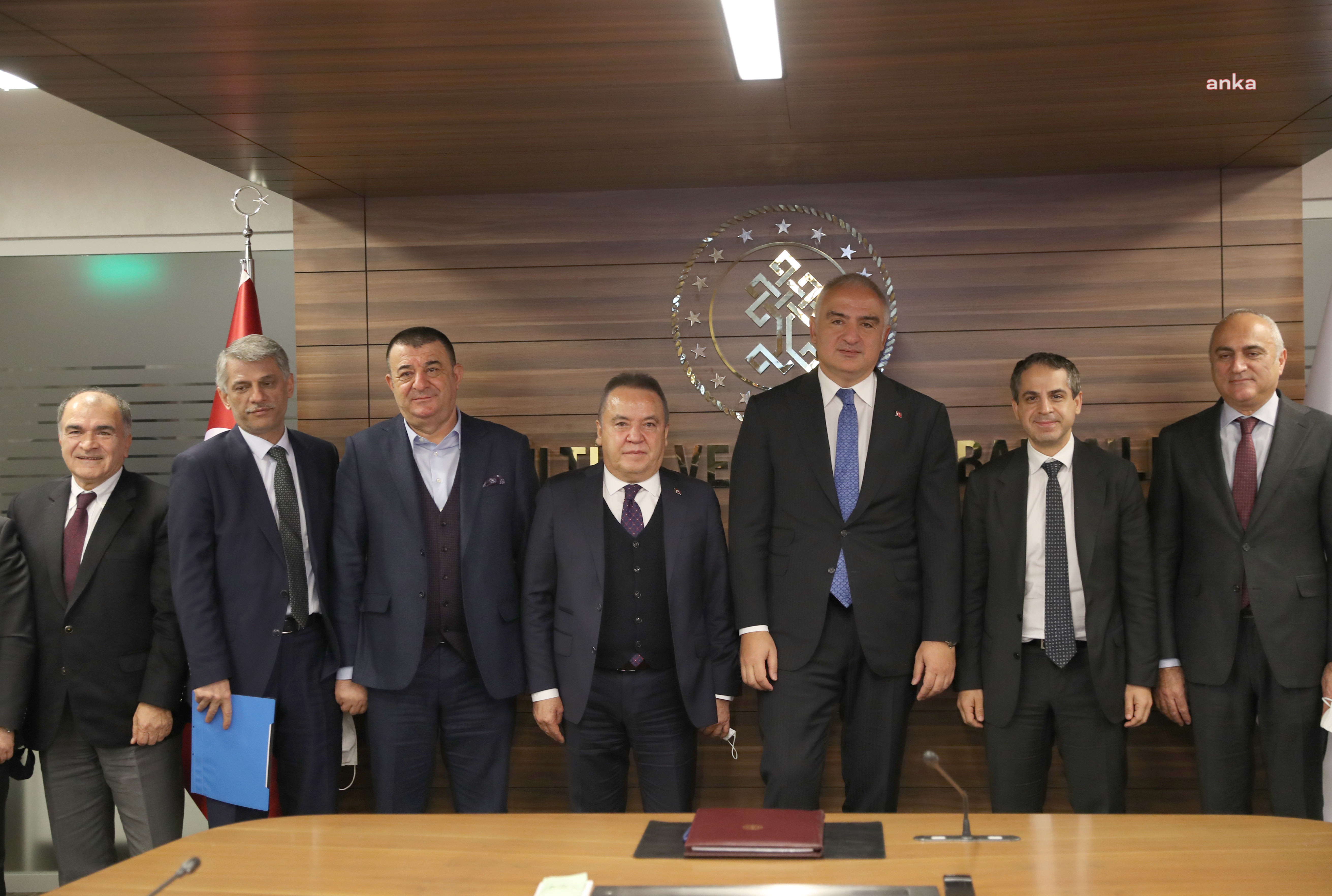 Muhittin Böcek'ten Kültür ve Turizm Bakanı Ersoy'a ziyaret