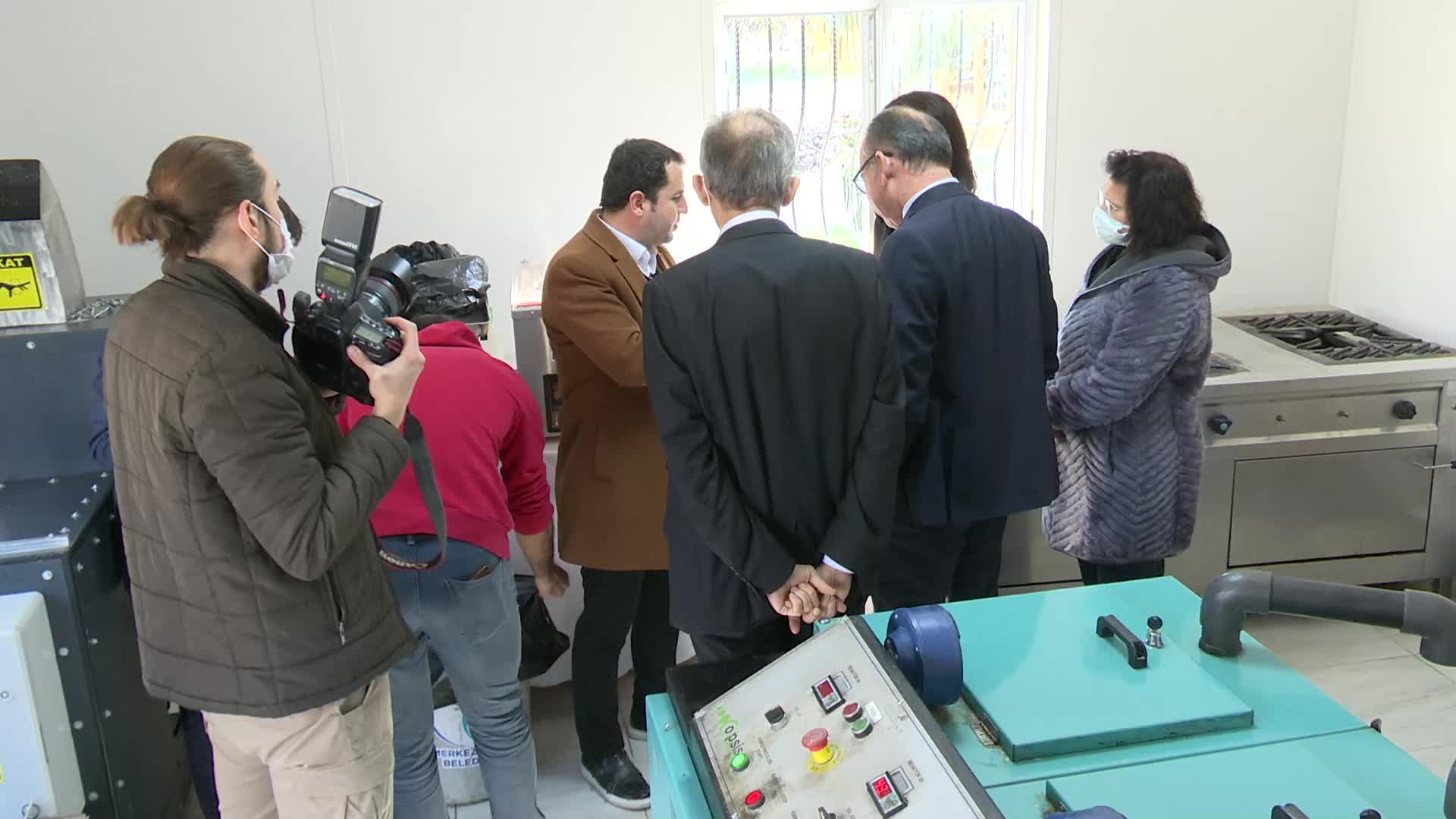 Merkezefendi Belediyesi Pet Kafe ve Mama Üretim Tesisi örnek olmaya devam ediyor