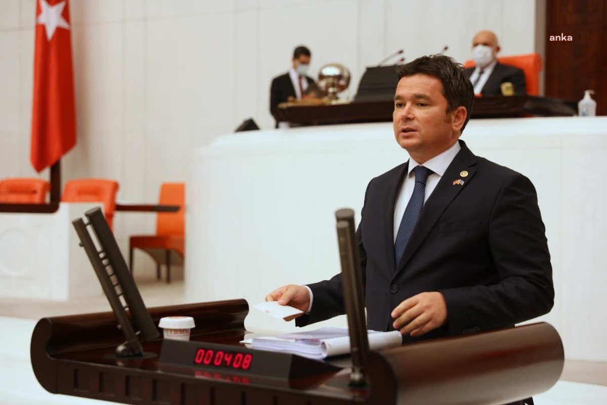 CHP’li Aydın'dan Sağlık Bakanlığı'na çağrı: "İlaçta acilen yeni fiyat kararnamesi çıkartılmalı"