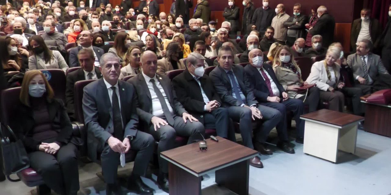 Özlale: "Türkiye'de kur ve faiz problemini en fazla 1 bir buçuk sene içinde çözülür. Asıl problem yoksulluk"