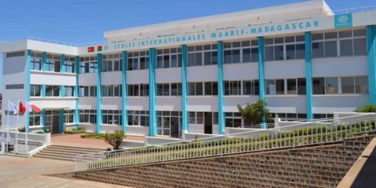 Resmi Gazete'de yayımlandı: İktidara yakın vakıflara tanınan imtiyazın belgesi