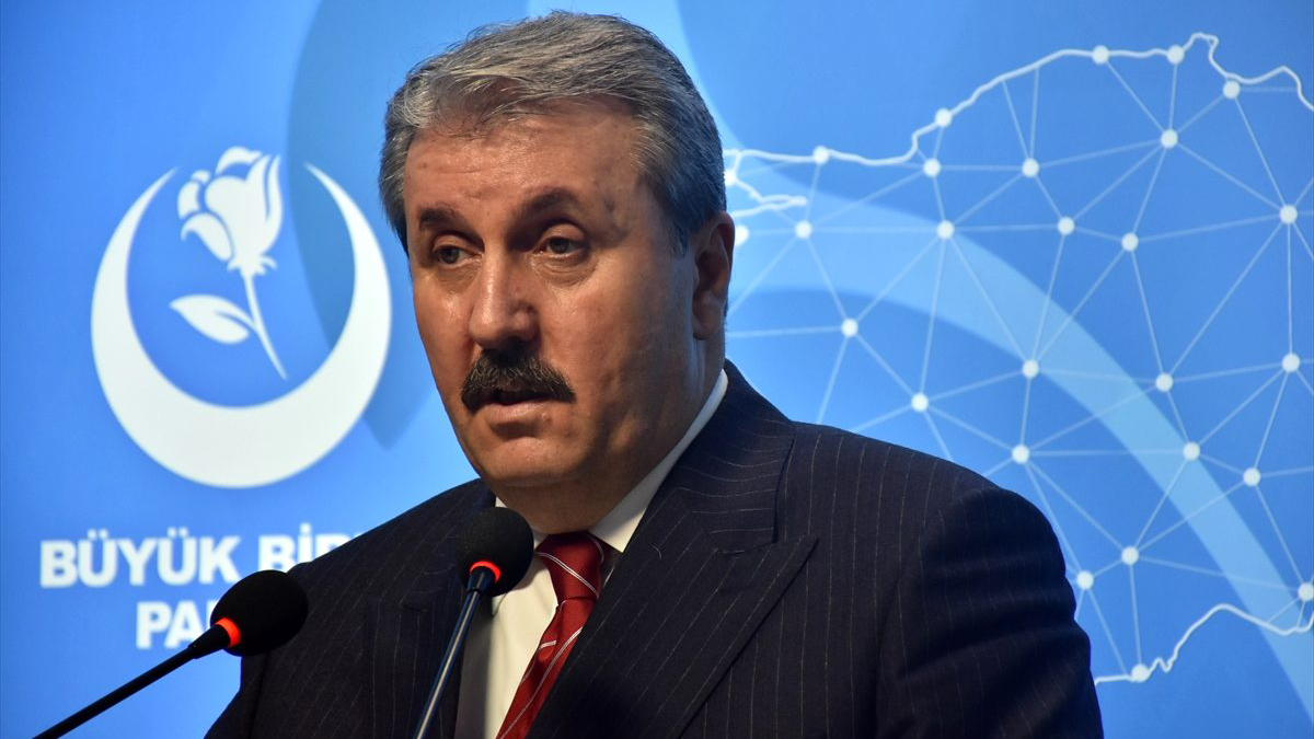 BBP Genel Başkanı Destici'den muhalefete çağrı: Hazine'den aldığınız bütçeyi devlete bağışlayın