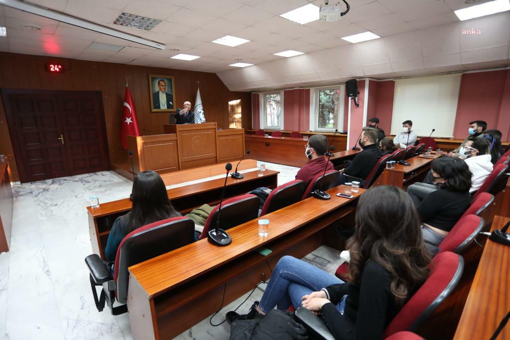 Odunpazarı Belediye Başkanı Kurt'tan öğrencilere: "Türkiye’nin geleceği ile ilgili her türlü çalışmaya katkı sunarız"
