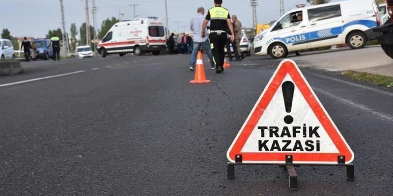 Yolcu otobüsü şarampole devrildi: Çok sayıda yaralı var