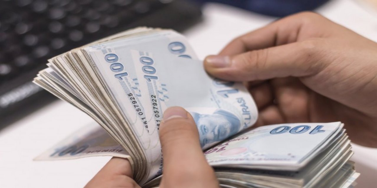 Hükümet asgari ücreti, ortalama ücret haline getirdi: 8 yılda 2,3 katından 1,4 katına geriledi