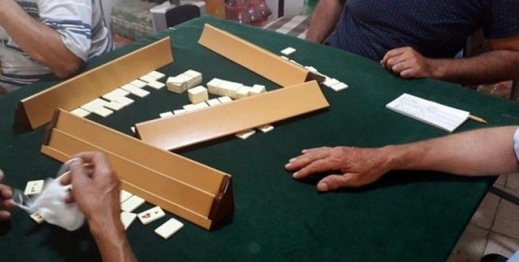 Tunceli'de kahvehanede oyun oynayan ve oynatan 17 kişiye 53 bin 500 TL ceza