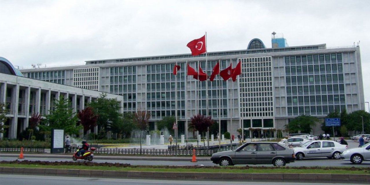 AKP'li isimden İBB için erken seçim çağrısı