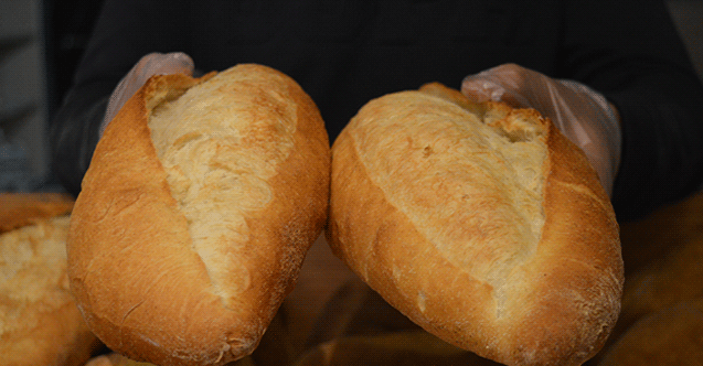 Bir kentte ekmeğe zam geldi