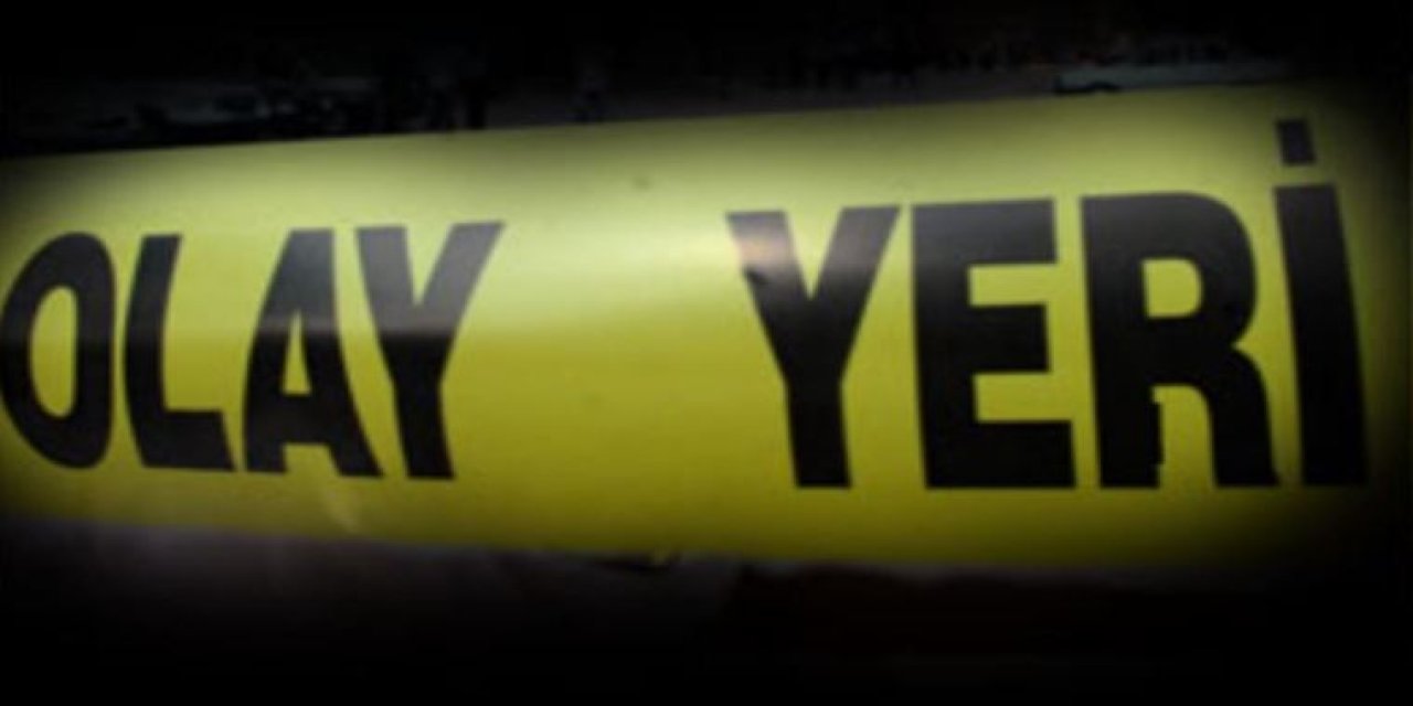 Yanan hurda otomobilin bagajında erkek cesedi bulundu