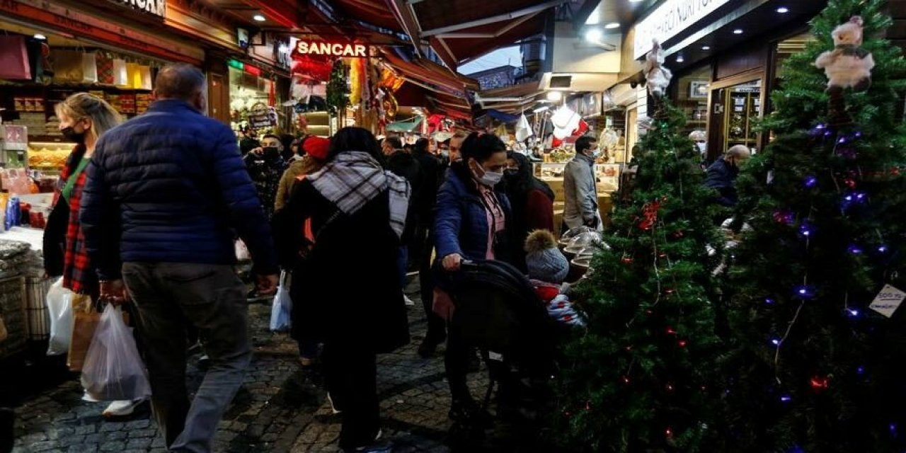 TL’deki değer kaybı değerlendirildi: Bizim için nimet, Türkler için dehşet