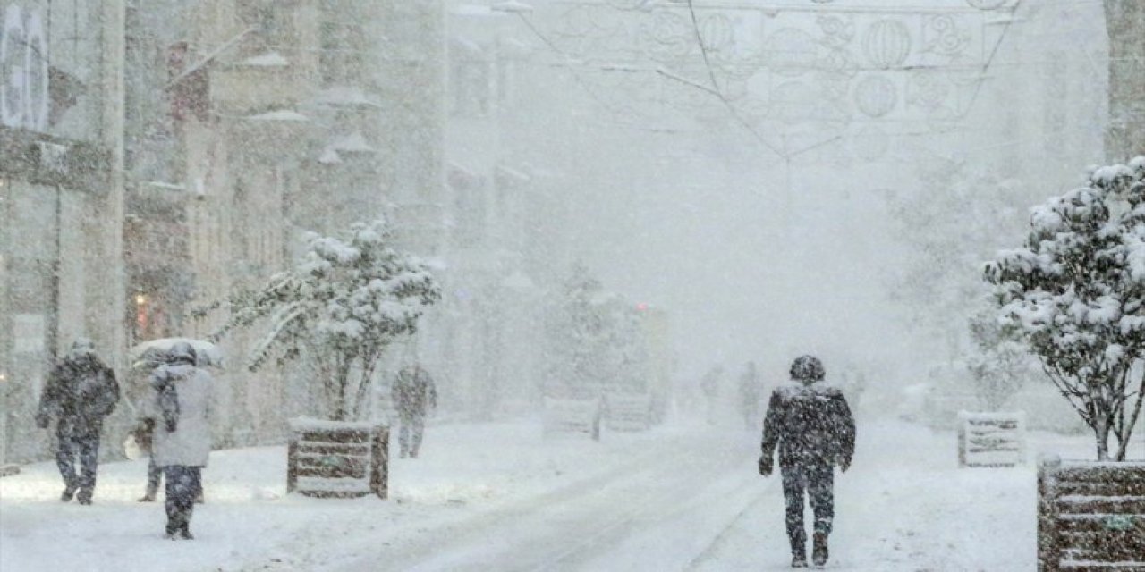 Meteoroloji'den yeni hafta için kritik uyarı: 21 kent kara teslim olacak!