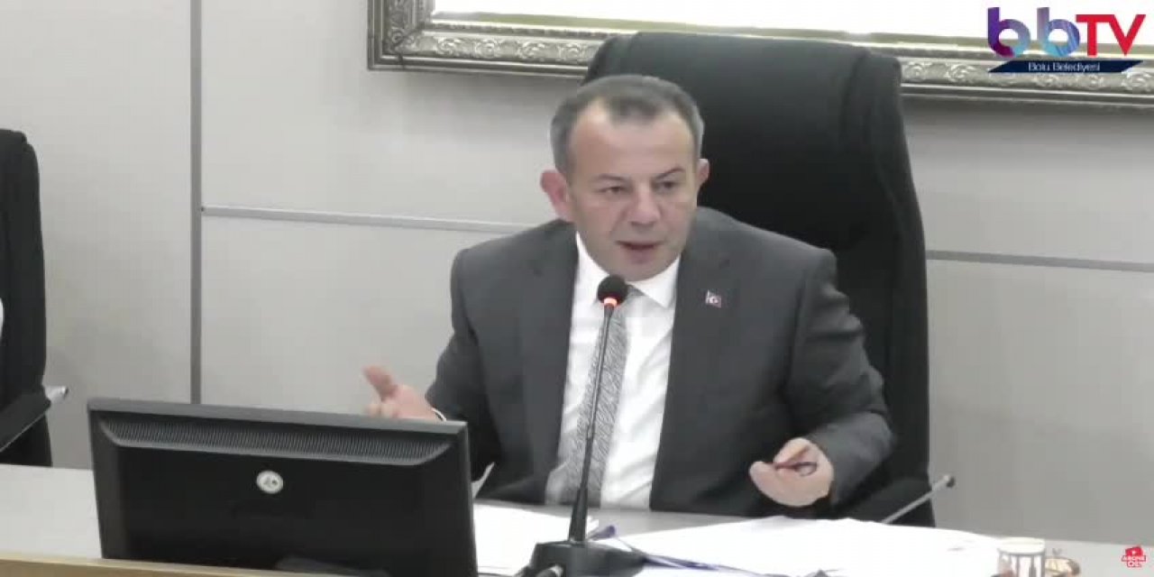 Bolu Belediye Başkanı Özcan, zamlara ampul patlatarak tepki gösterdi