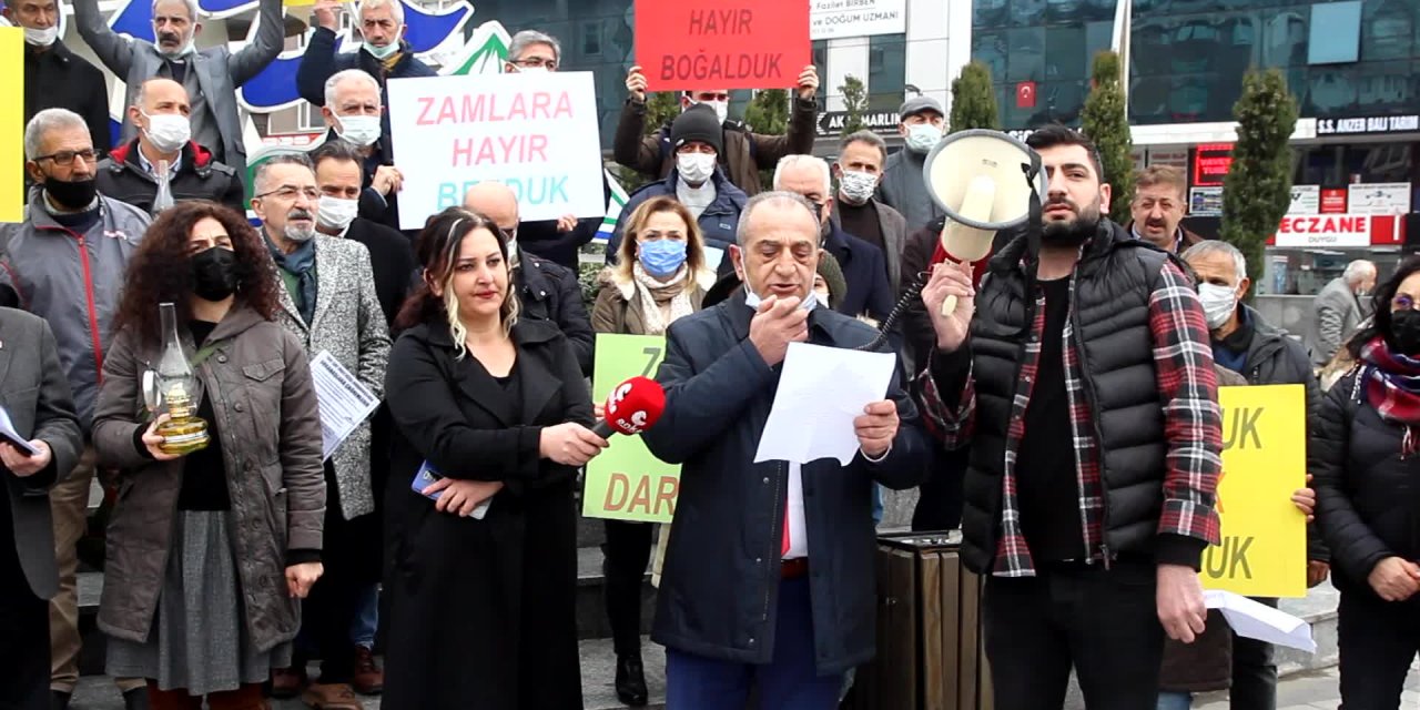 Rize'de zam protestosu: "Yanduk, bezduk darlanduk"