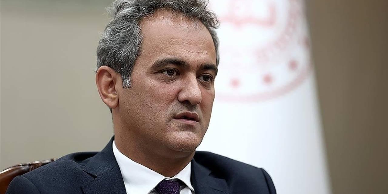 Vaka sayılarındaki rekor artış sonrası okullar kapanacak mı? Milli Eğitim Bakanı Özer'den yüz yüze eğitim açıklaması
