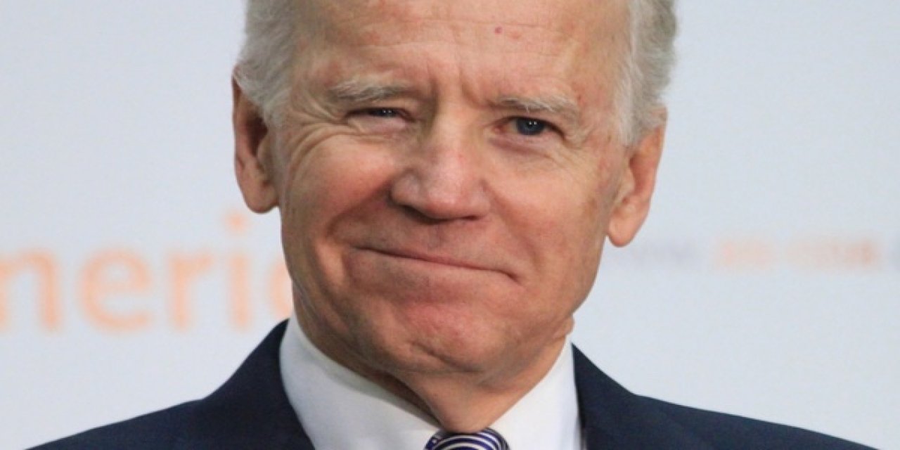 Eşi ve küçük kızını kazada kaybeden Biden’ın yaşamı özelde ve siyasette,  ‘kaybet- yeniden toparlan,  kazan hikayesi’