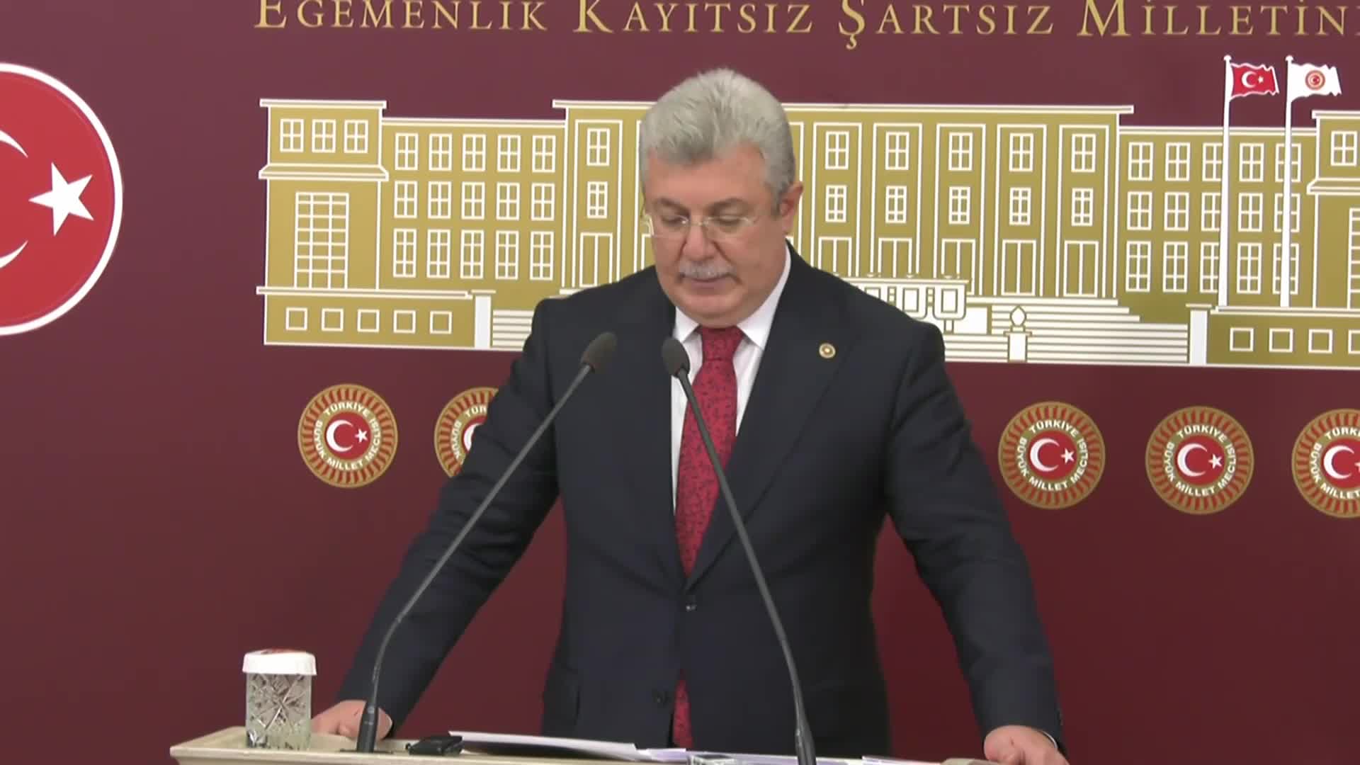 AKP'li Akbaşoğlu'ndan "Kılıçdaroğlu'nun ziyaretleri" açıklaması: "Kapıları Kılıçdaroğlu zincirletiyor, görüntü veriyor"