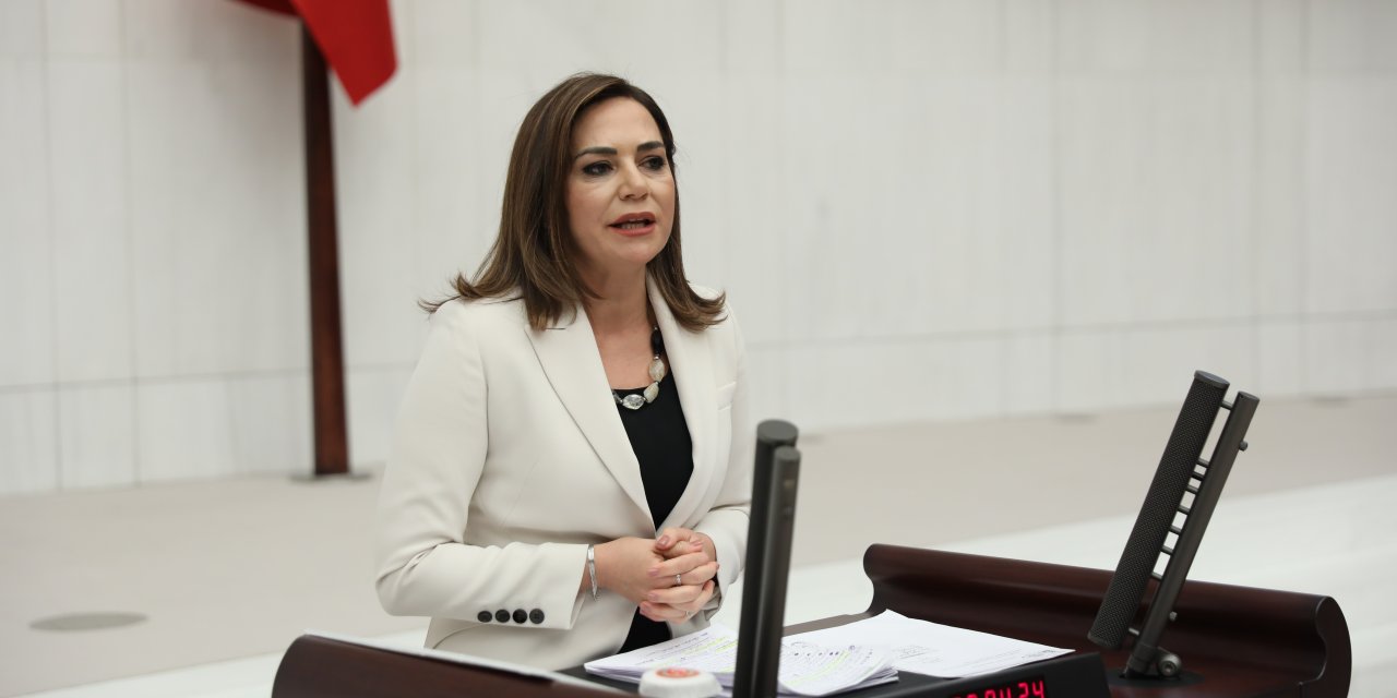 Candan Yüceer: Silahın şakası olmaz