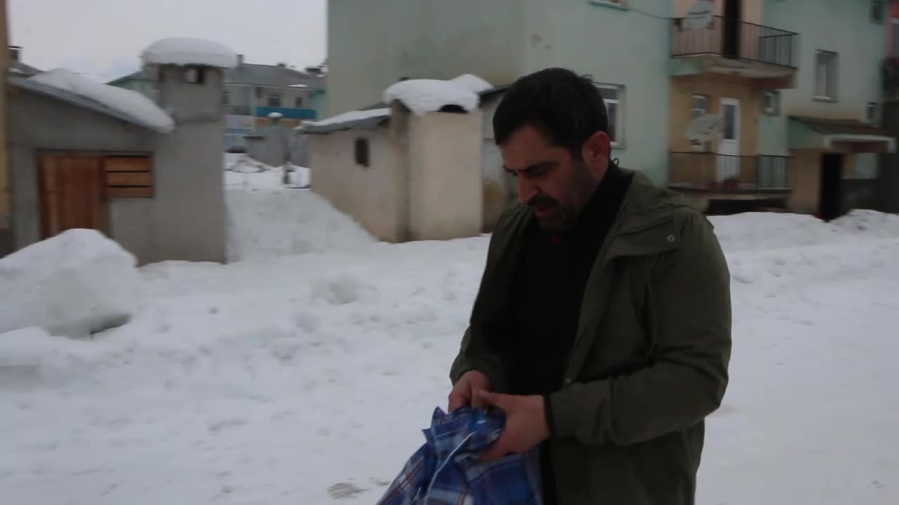 Ovacık Belediye Başkanı Sarıgül belediyenin bütçe rakamlarını vatandaşlarla paylaştı