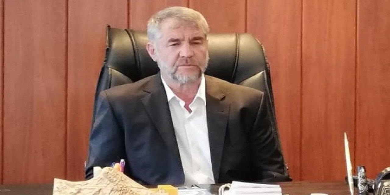 "Millet dünyayı yiyor, biz 5 kişi işe alıyoruz, çok mu" sözleriyle hafızalara kazındı: AKP’li başkanın belediyeyi 4 milyon TL zarara uğrattığı ortaya çıktı