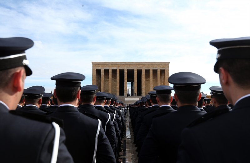 Emniyet teşkilatı, Anıtkabir'i ziyaret etti