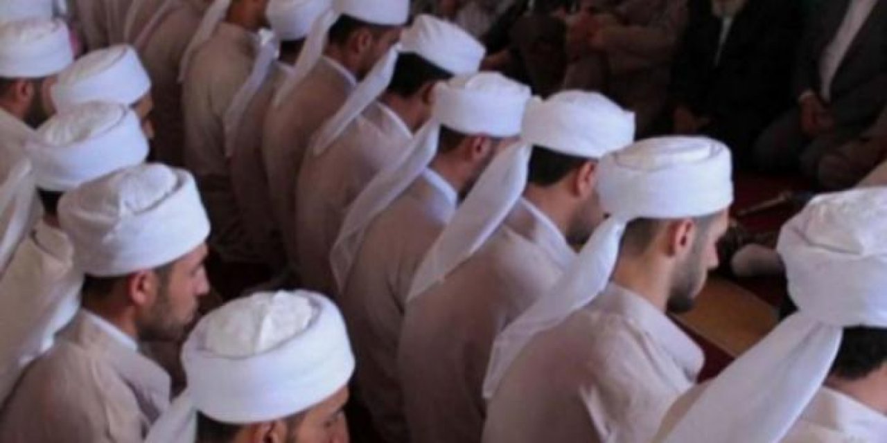 Tarikat örgütlenmelerini anlattı: 'AKP sayesinde devletin merkezine yerleştiler'