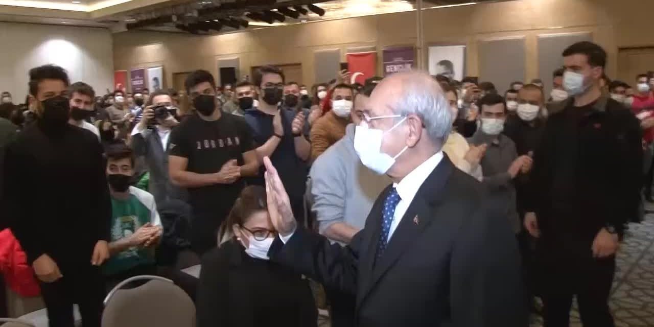 Kılıçdaroğlu, Zonguldak’ta gençlerle bir araya geldi