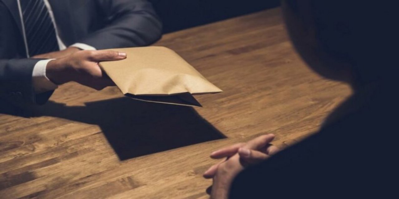 Yolsuzluk karnesi giderek kötüleşiyor: Kırılma noktası başkanlık sistemi!