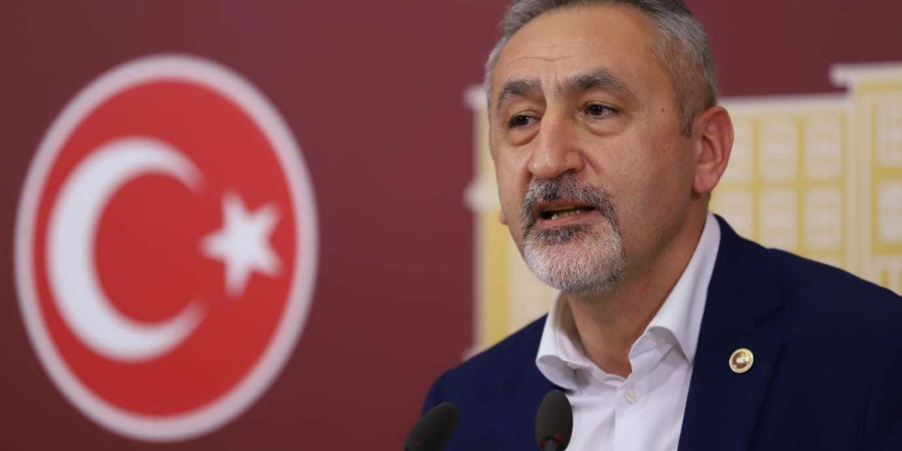 Mustafa Adıgüzel: "Sağlık Bakanı hala salgının değil, algının peşinde"
