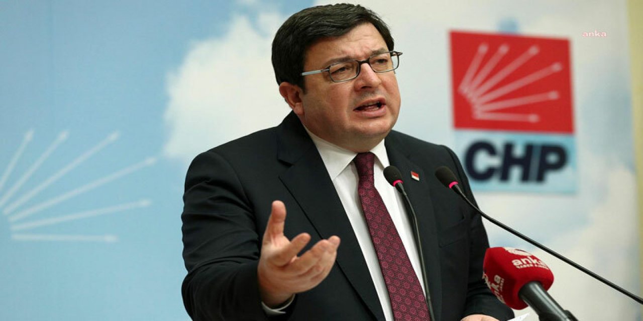 Vatandaşa “kamu görevlisine alenen hakaret” suçlamasıyla dava açıldığını duyurdu.