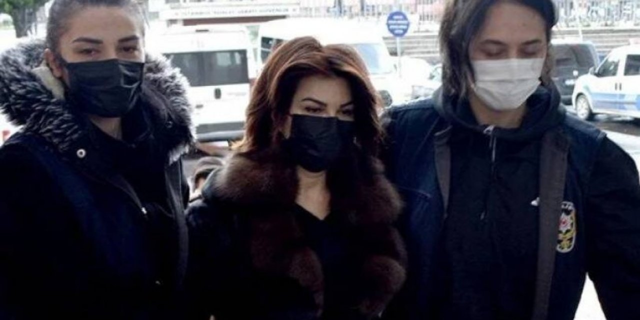 Erdoğan'a hakaret iddiasıyla gözaltına alınan gazeteci Sedef Kabaş tutuklandı