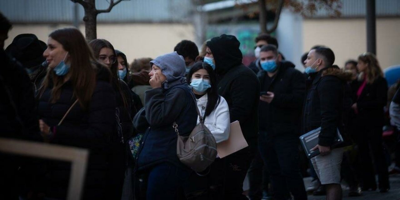 Bilim insanlarından Covid-19’a yakalanıp koku kaybı yaşayanlara uyarı