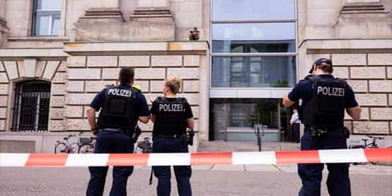 Almanya'da silahlı saldırı: Çok sayıda yaralı var
