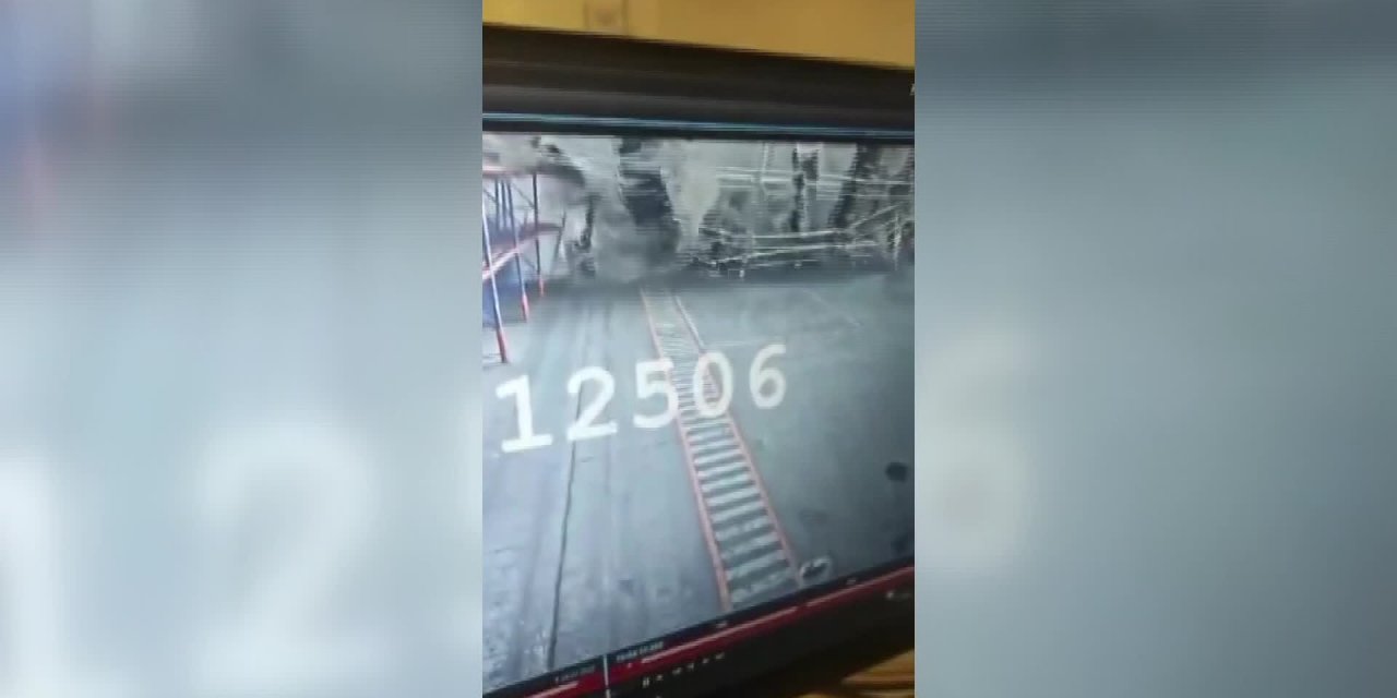 İstanbul Havalimanı'nda kargo terminalinin çatısı çöktü