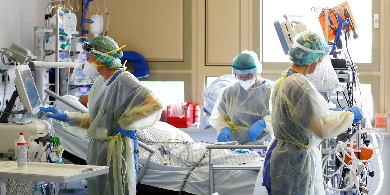 Bilim insanları açıkladı: Neden bazıları koronavirüsü ağır geçirirken, bazıları semptomsuz atlatıyor?