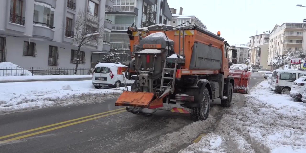 Çankaya'da karla mücadele