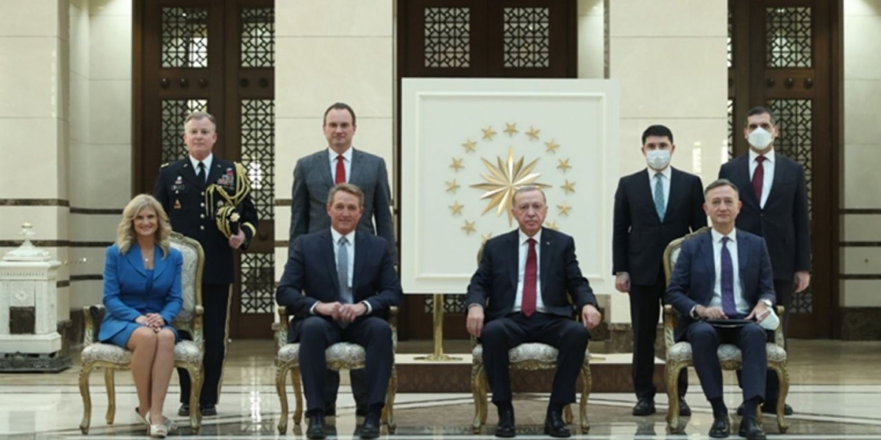 ABD Büyükelçisi Flake'ten Erdoğan'a güven mektubu