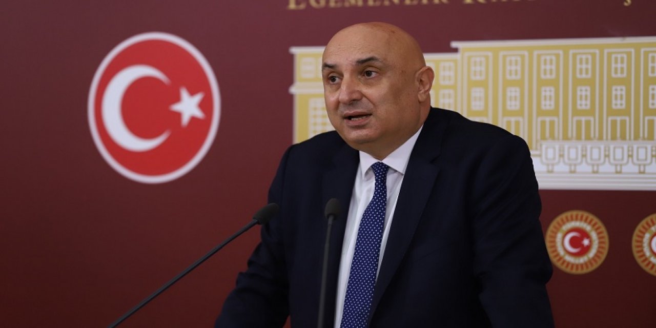 CHP'li Engin Özkoç Erdoğan'a yüklendi: 'Öcalan'ın yeni avukatı Recep Tayyip Erdoğan'