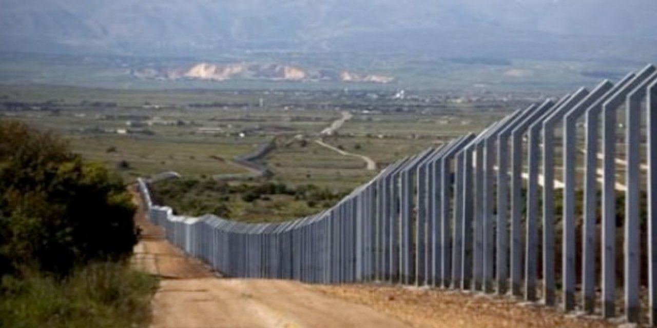 ABD'li yetkililer: Rusya, Ukrayna sınırındaki askerlere kan sevkiyatı yapmaya başladı