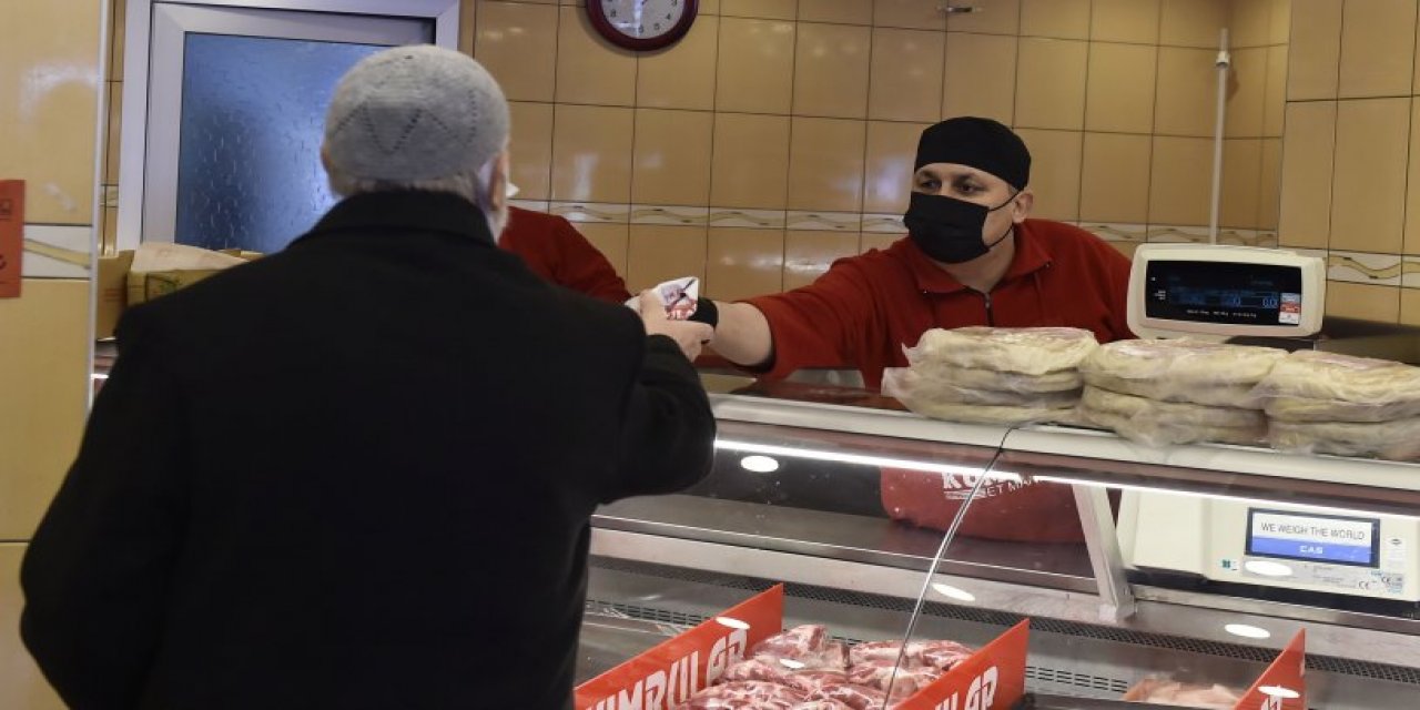 Ankara Büyükşehir'in et desteği esnafın da yüzünü güldürüyor