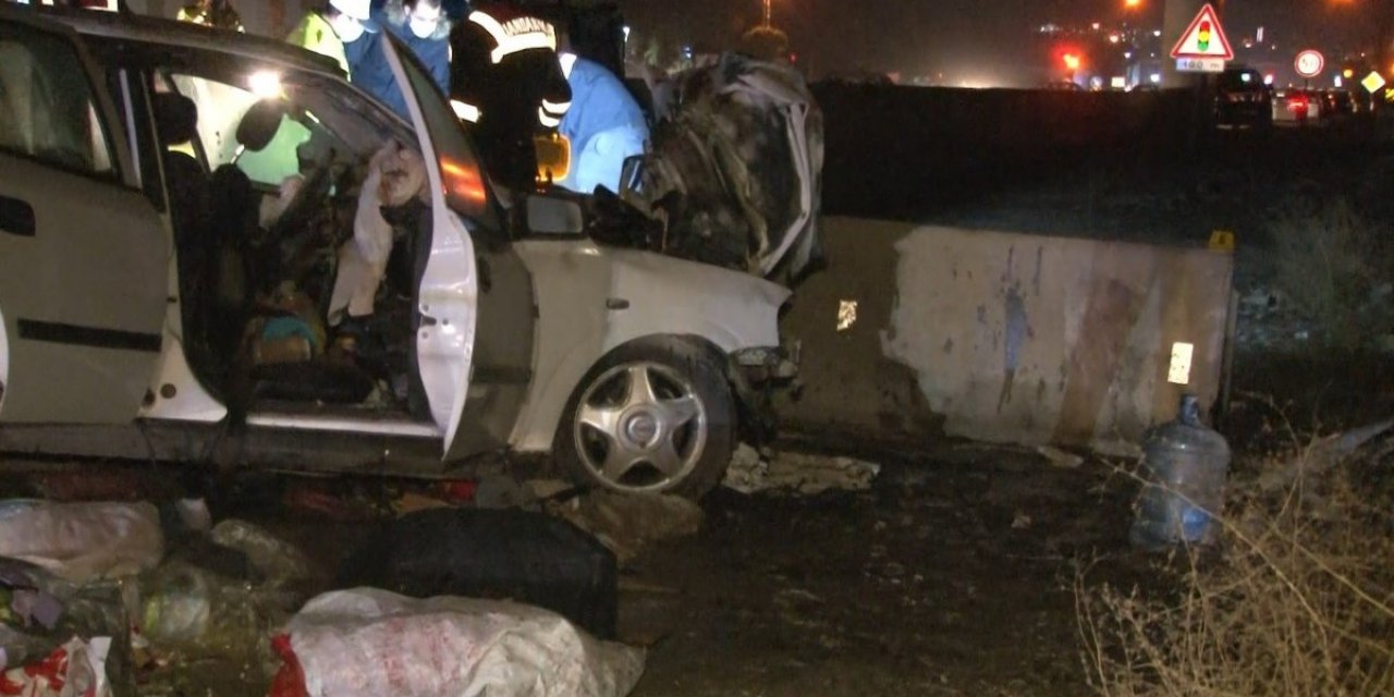 Ankara'da otomobil bariyere çarptı 1 ölü, 2 yaralı