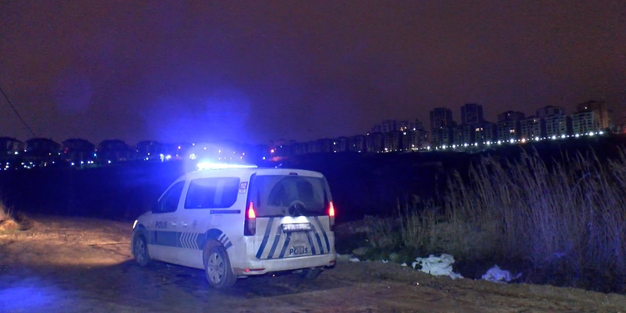 İstanbul'da gece yarısı sır kazı: Ekipler nöbette