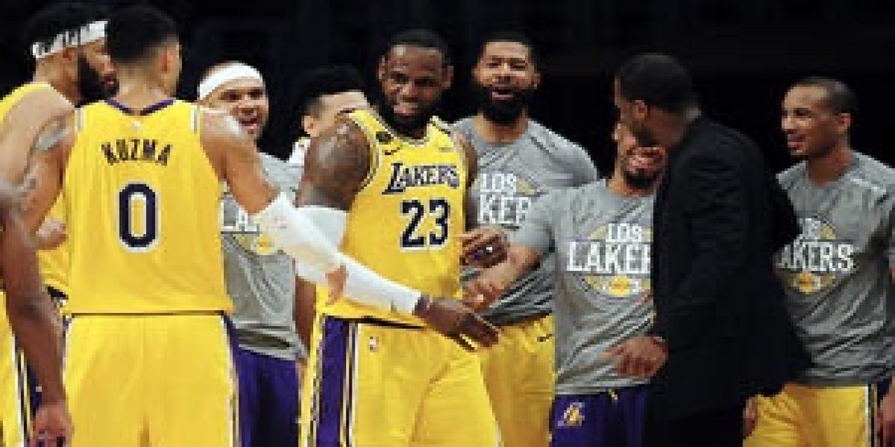 LeBron'dan Trump'a blok!