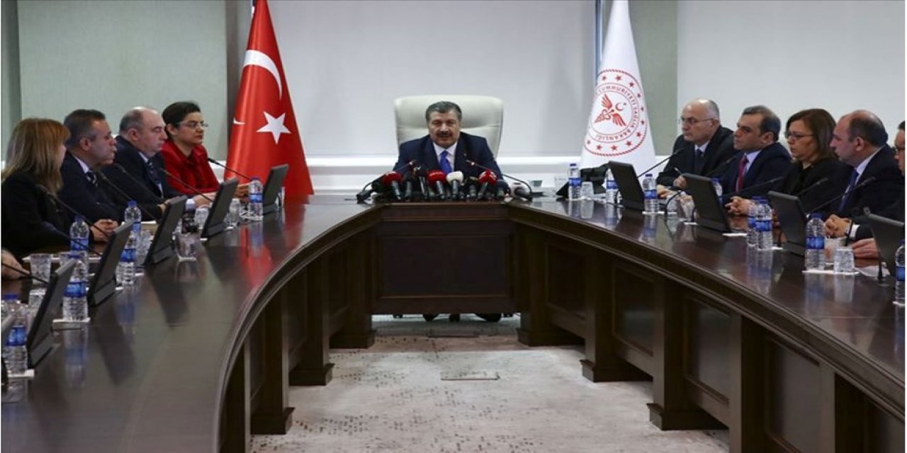 Bilim Kurulu toplantısı sonrası Fahrettin Koca'dan açıklama: Molnupiravir etken maddeli ilacın kullanımı başlıyor