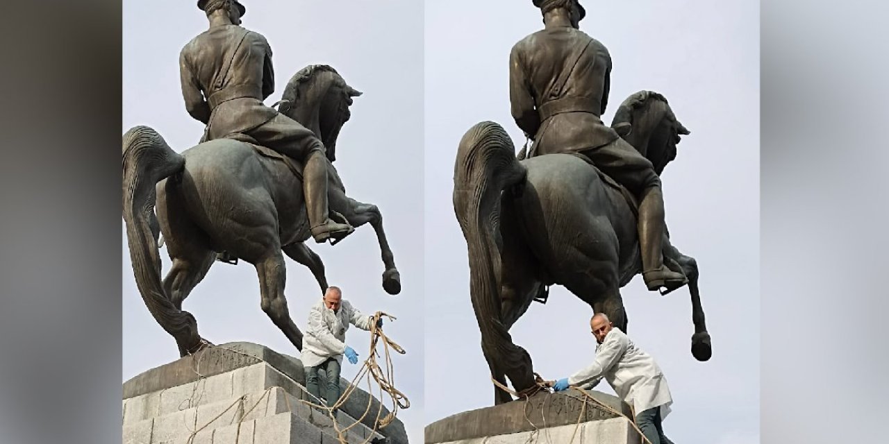Yıkmaya çalıştılar! Samsun’da Atatürk anıtına çirkin saldırı