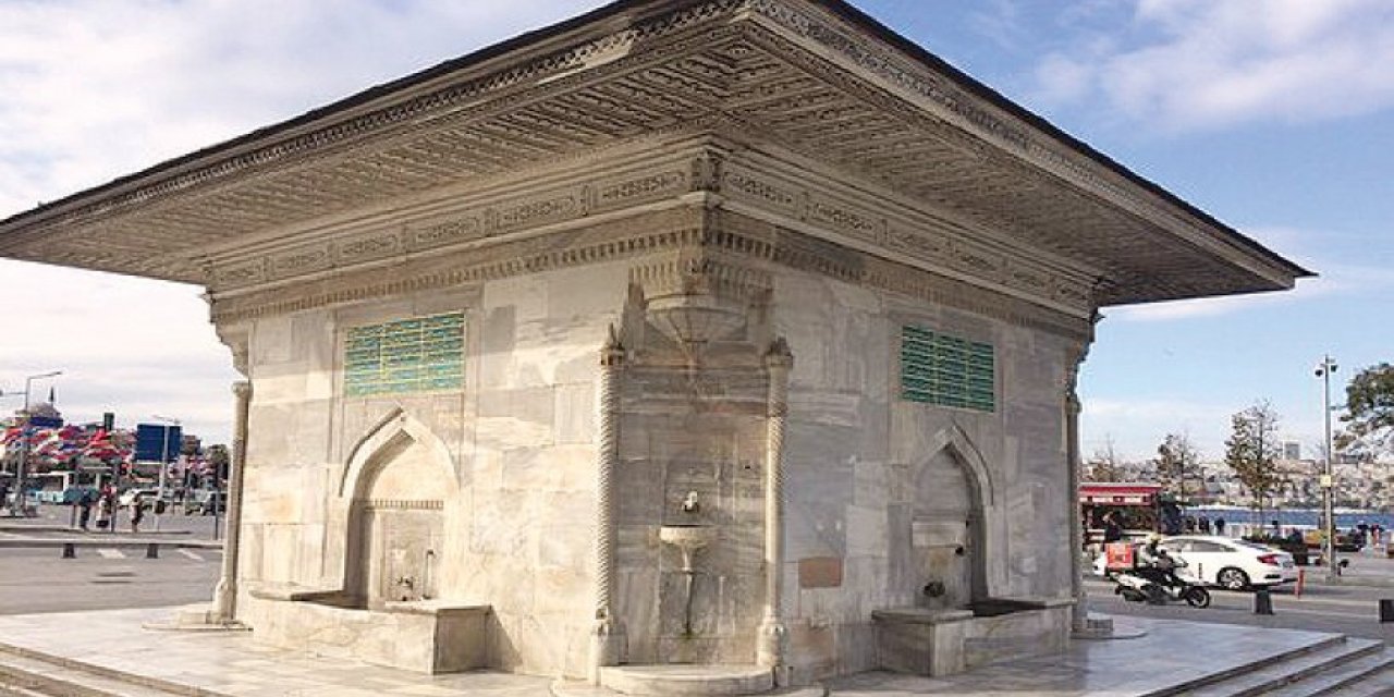 İBB, Üsküdar'daki tarihi 3. Ahmet Çeşmesi’ni yıllar sonra yeniden suyla buluşturacak